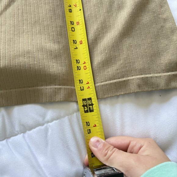 DSG Performance Womens Size XL Seamless Support Tank Top Tan Beige Built In Bra - Picture 2 of 7